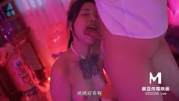 Li Yan Xi's voluptuous display in HD Asian porn flick